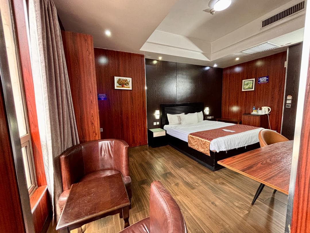 Deluxe Room at Airport Golden Tulip Hotel